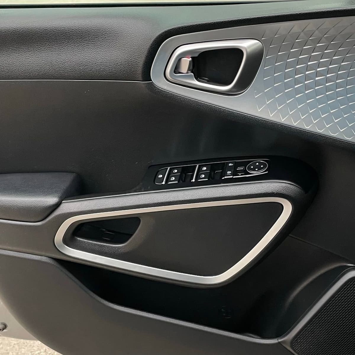 2024 Kia Soul - Image 19