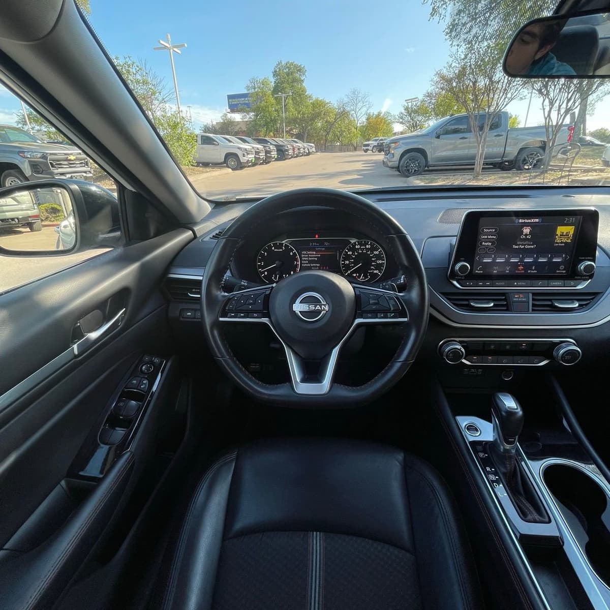 2024 Nissan Altima - Image 12