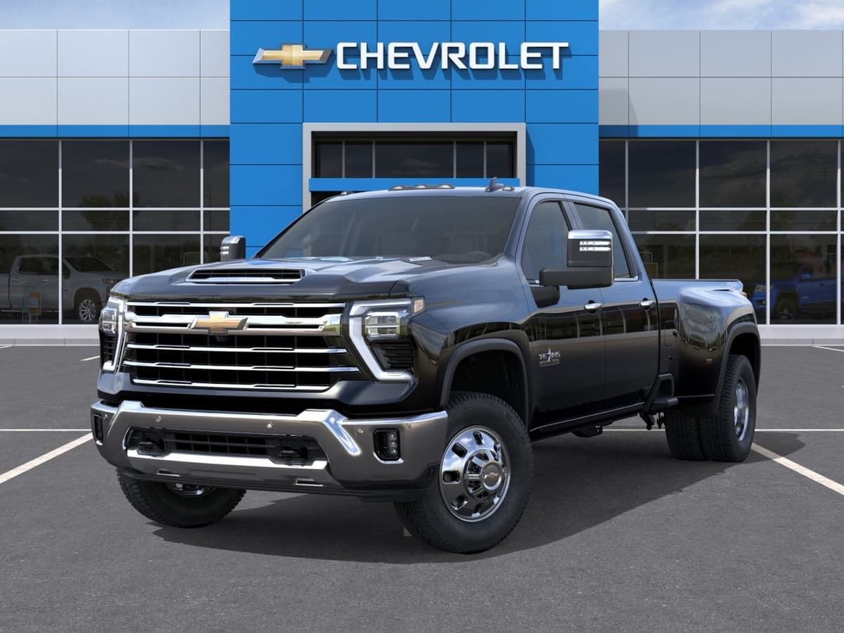 2026 Chevrolet Silverado 3500 HD - Image 6