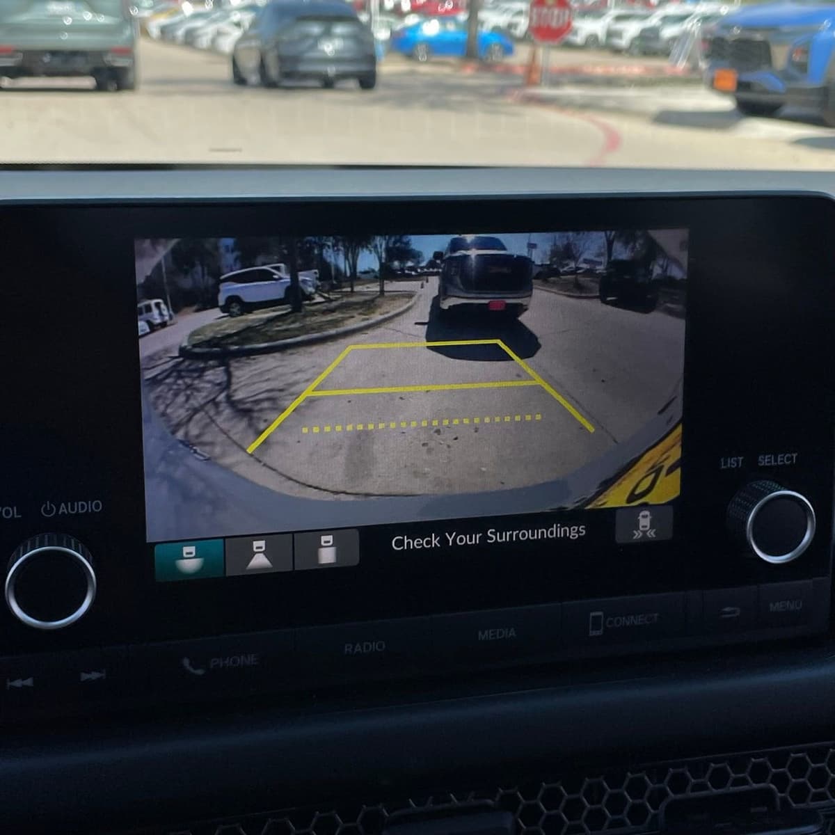 2025 Honda HR-V - Image 18