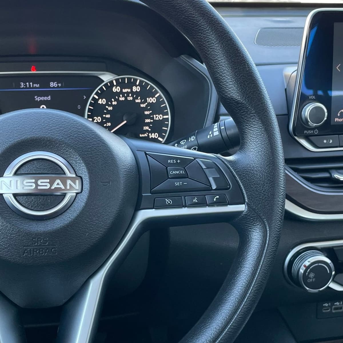 2024 Nissan Altima - Image 15