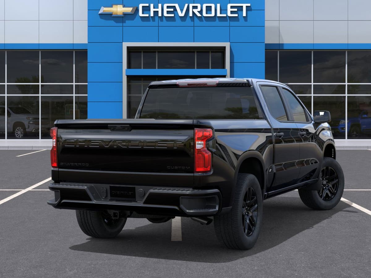 2026 Chevrolet Silverado 1500 - Image 4