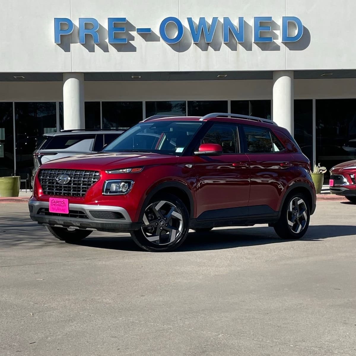 2025 Hyundai Venue - Image 2