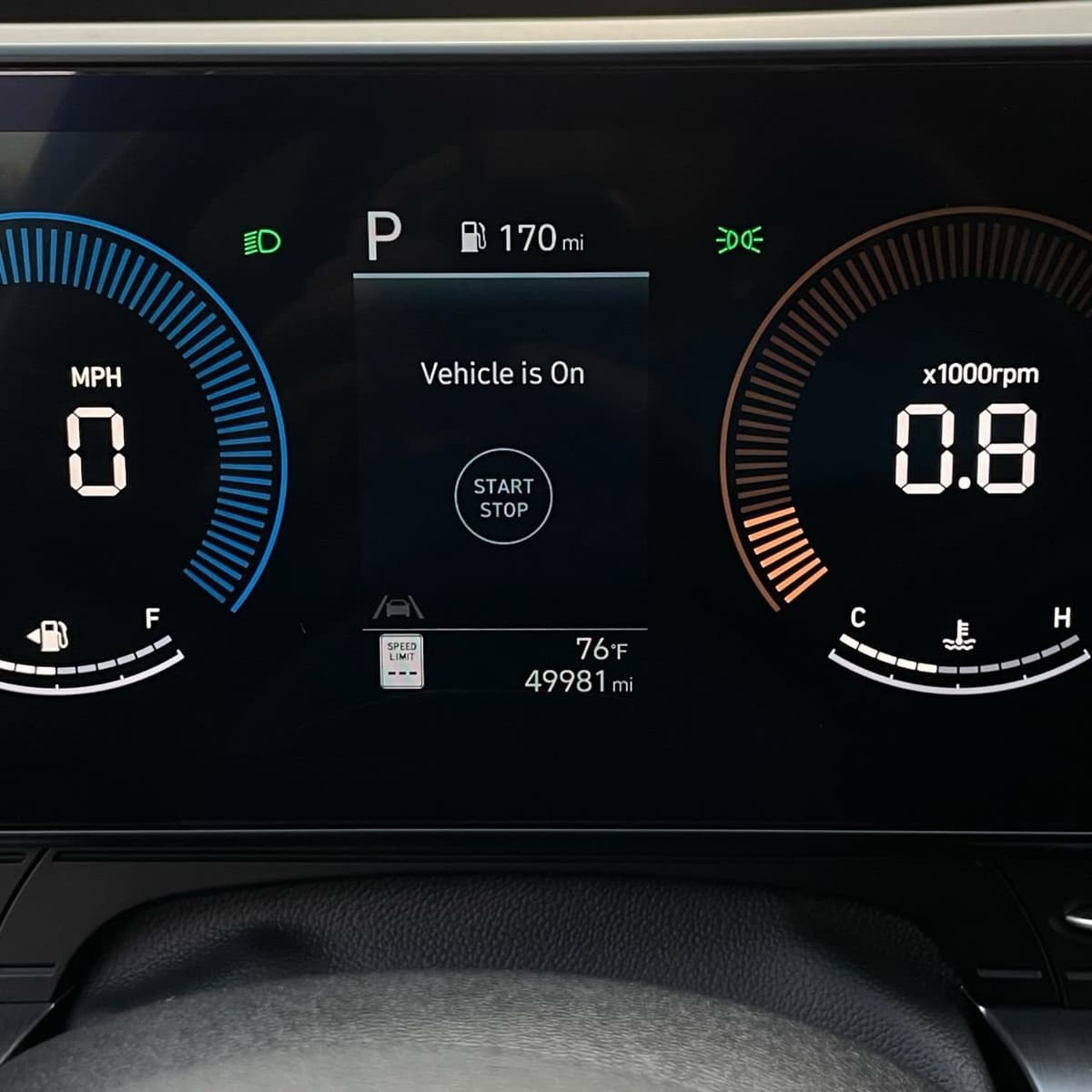 2024 Hyundai Kona - Image 15