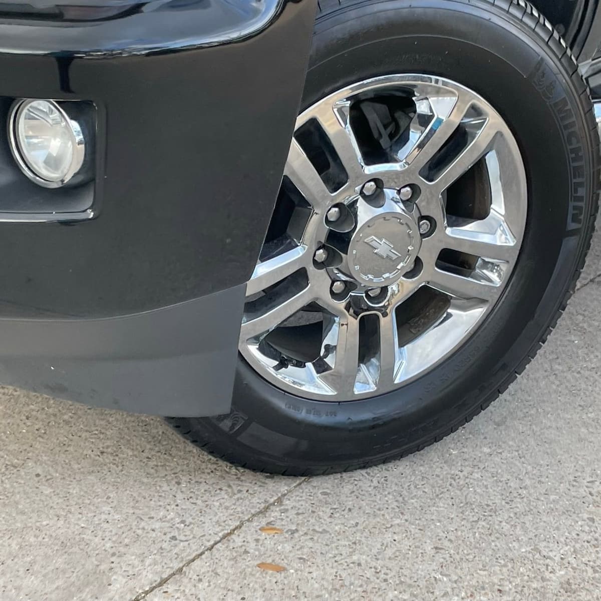 2018 Chevrolet Silverado 2500 HD - Image 9