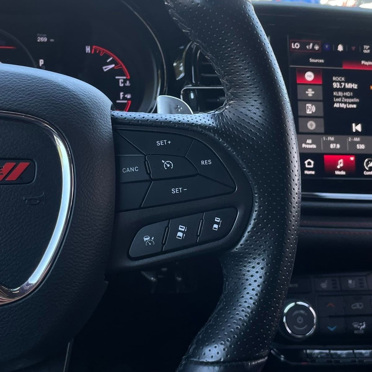 2017 Volvo XC90 - Image 15