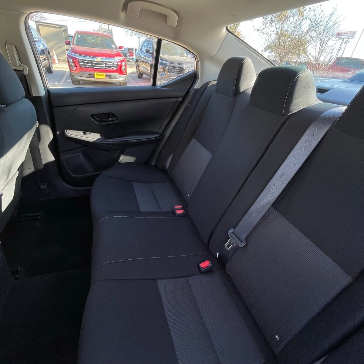 2024 Nissan Sentra - Image 23