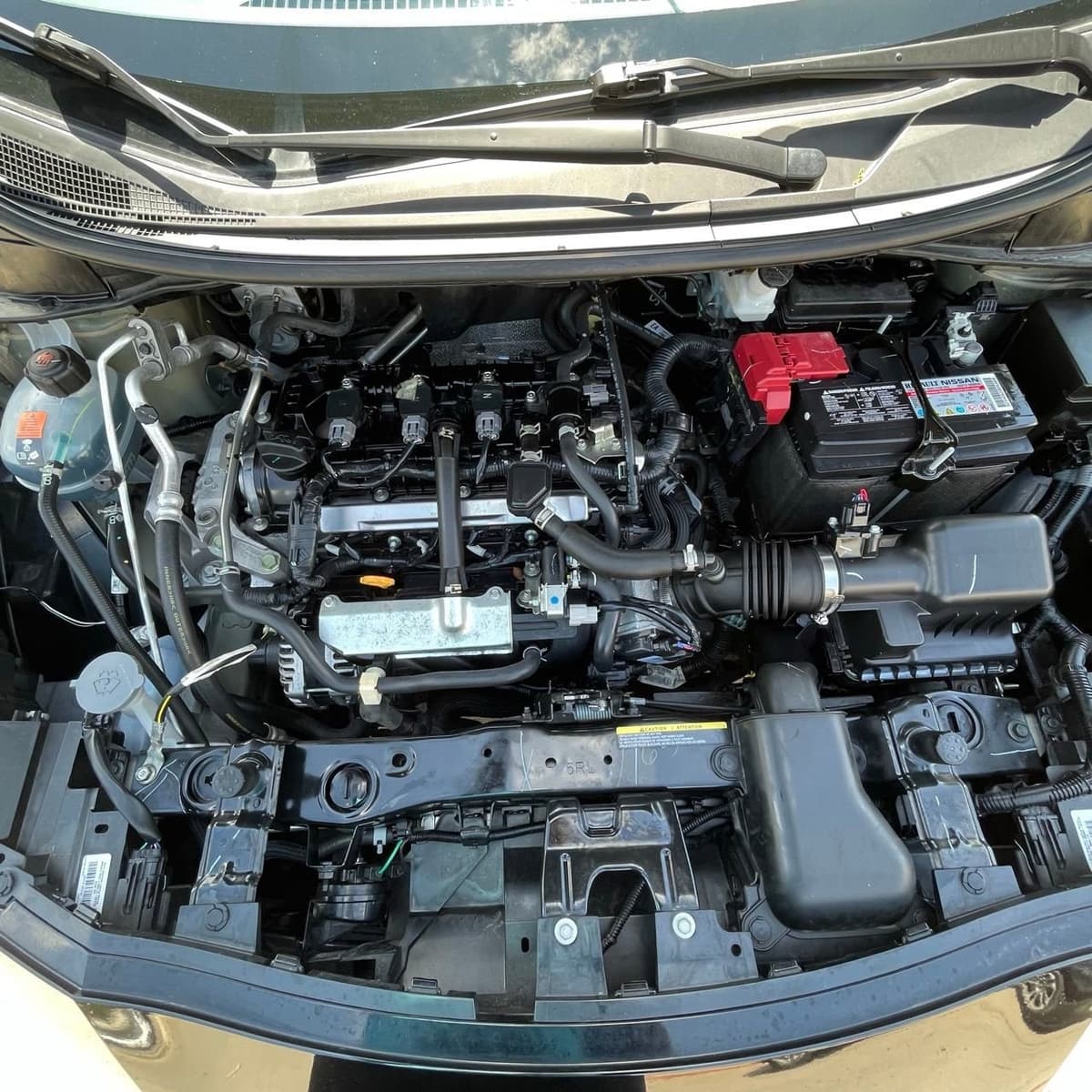 2024 Nissan Versa - Image 27