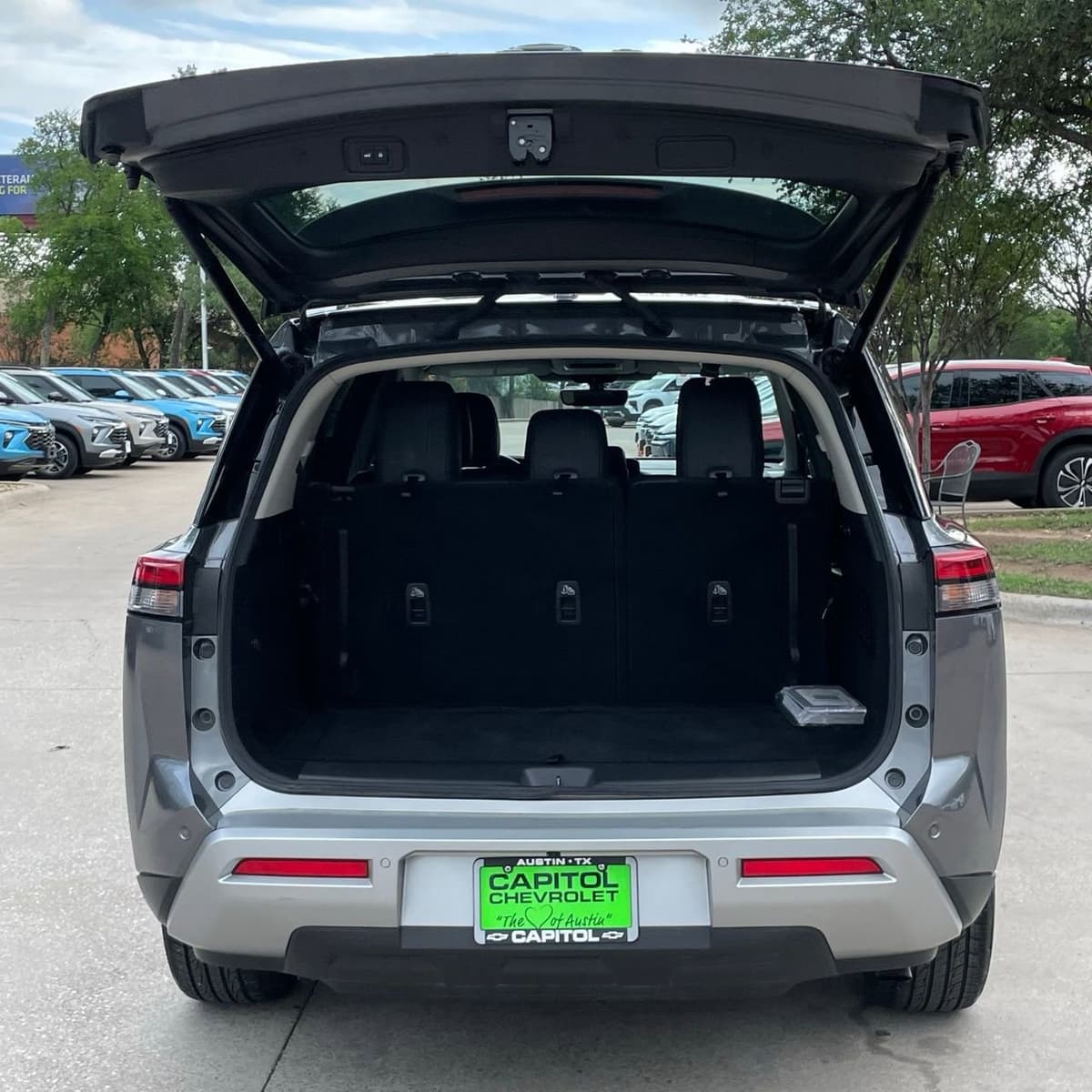 2025 Nissan Pathfinder - Image 26