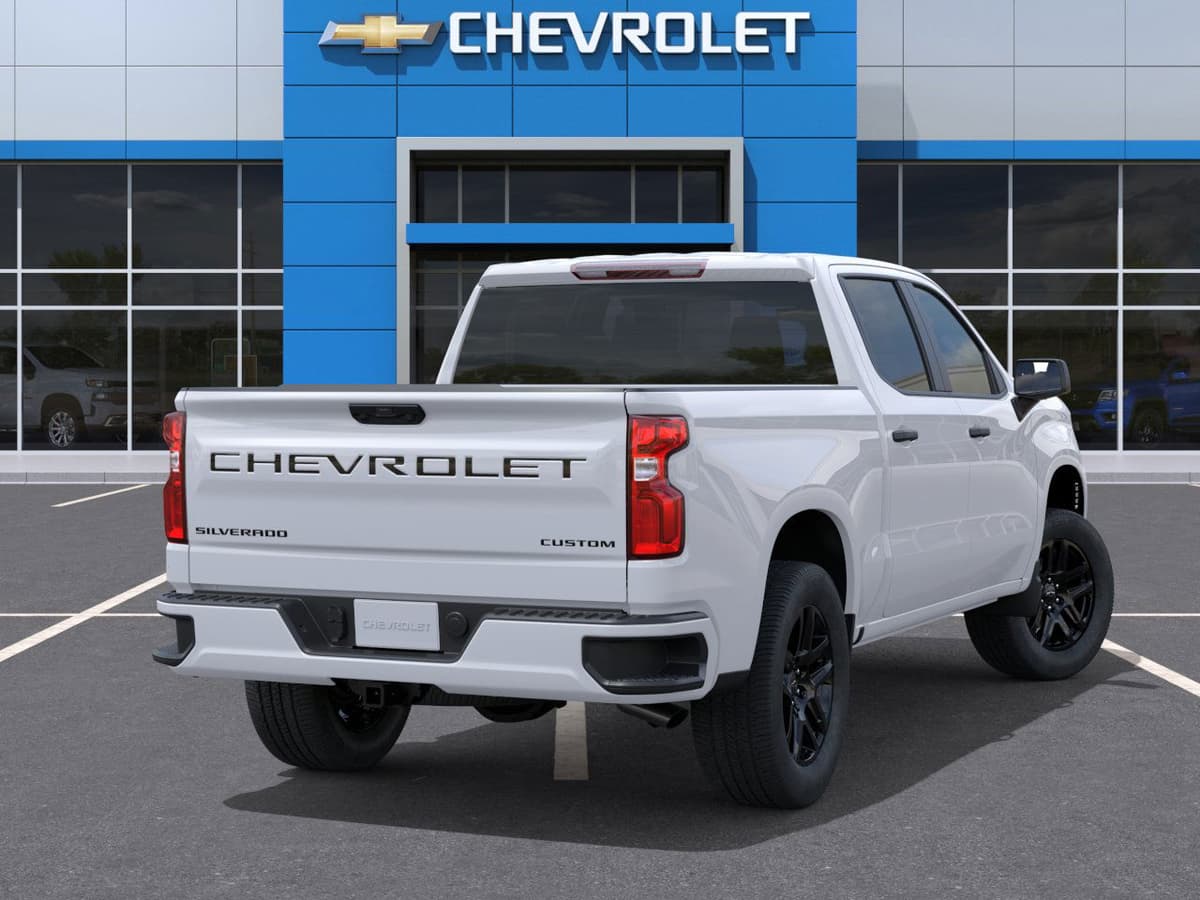 2026 Chevrolet Silverado 1500 - Image 4