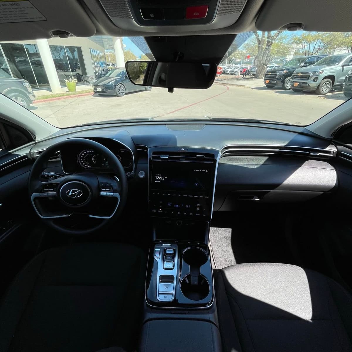 2024 Hyundai Tucson Hybrid - Image 12