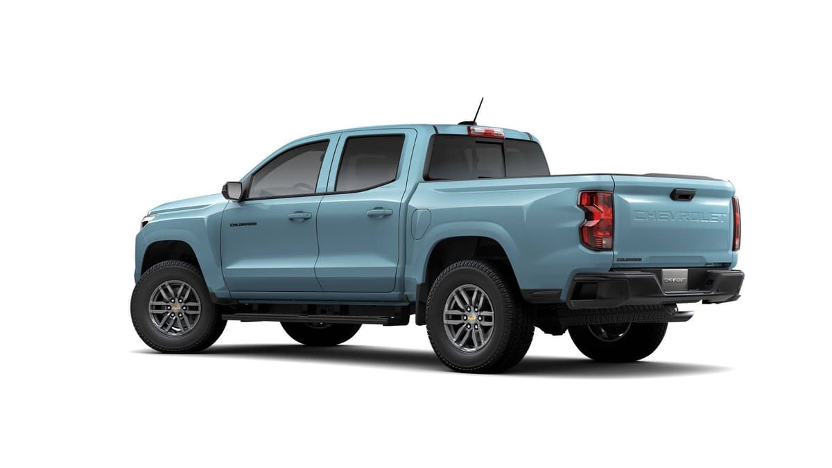 2026 Chevrolet Colorado - Image 3