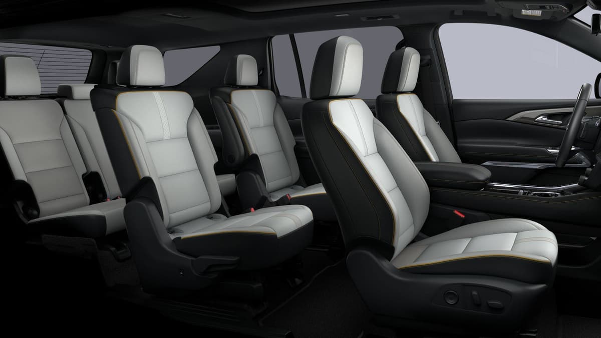 2026 Chevrolet Traverse - Image 30