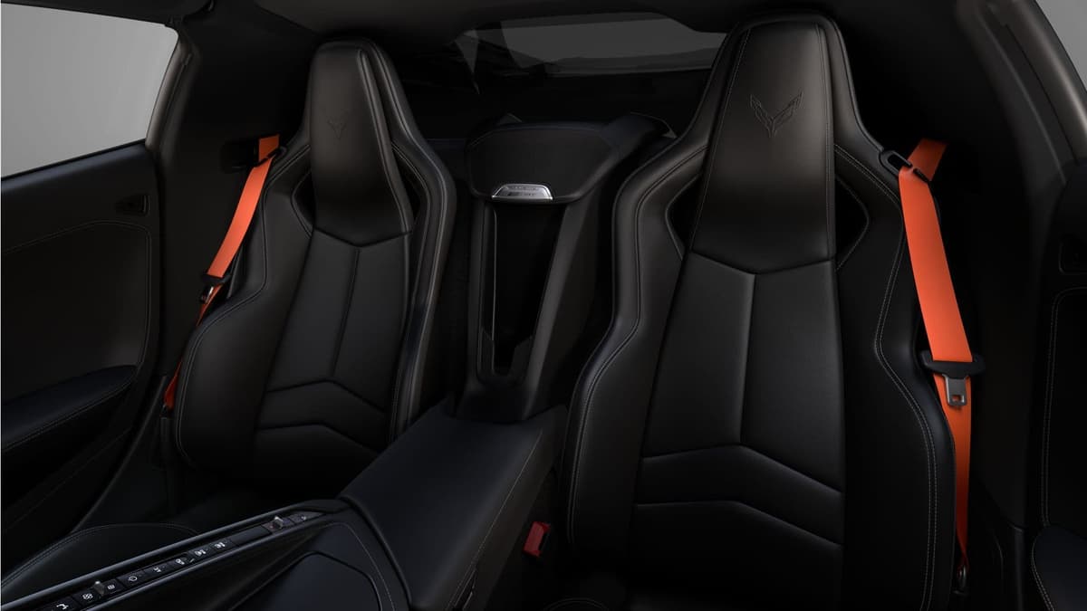 2025 Chevrolet Corvette E-Ray - Image 35