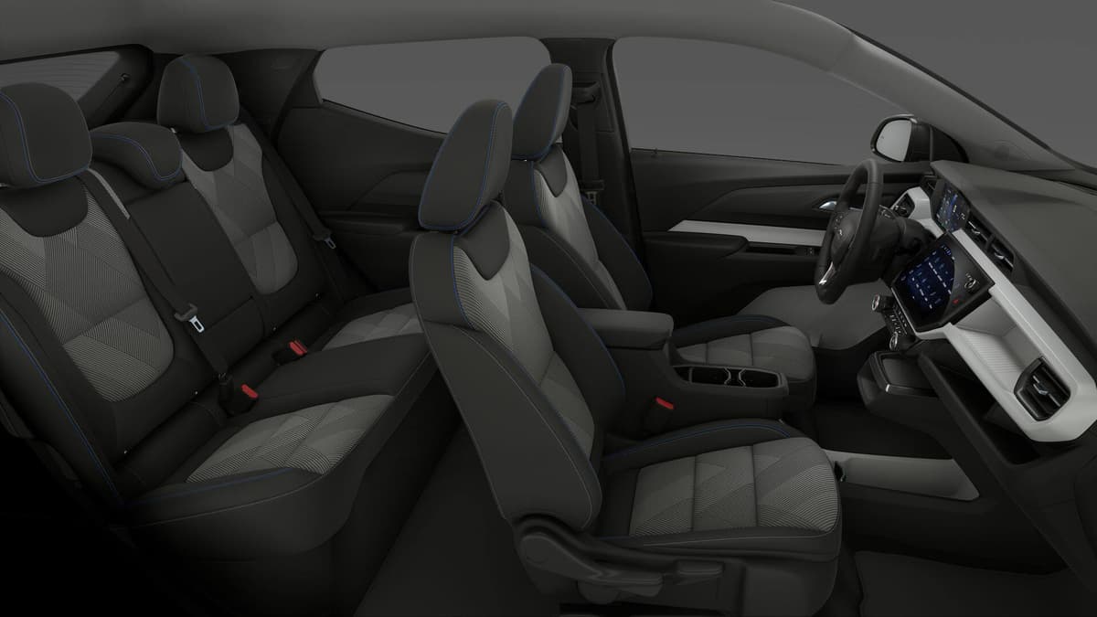 2027 Chevrolet Bolt - Image 25