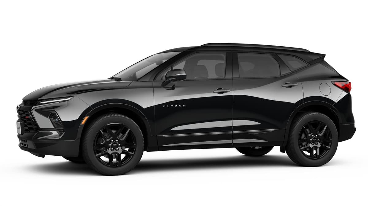 2026 Chevrolet Blazer - Image 2