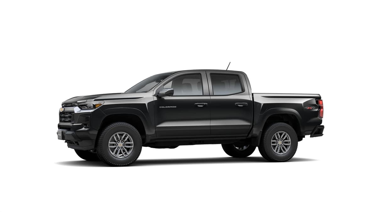 2025 Chevrolet Colorado - Image 26