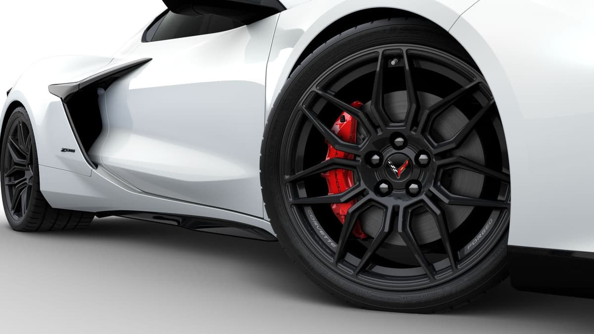 2026 Chevrolet Corvette Z06 - Image 30