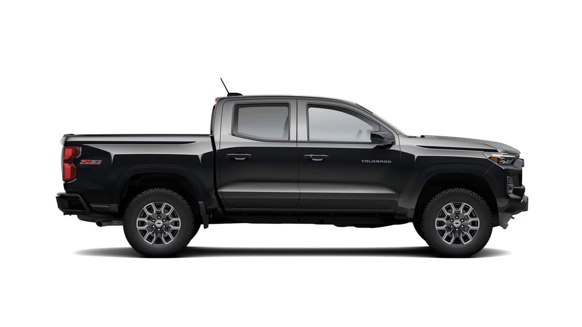 2026 Chevrolet Colorado - Image 4