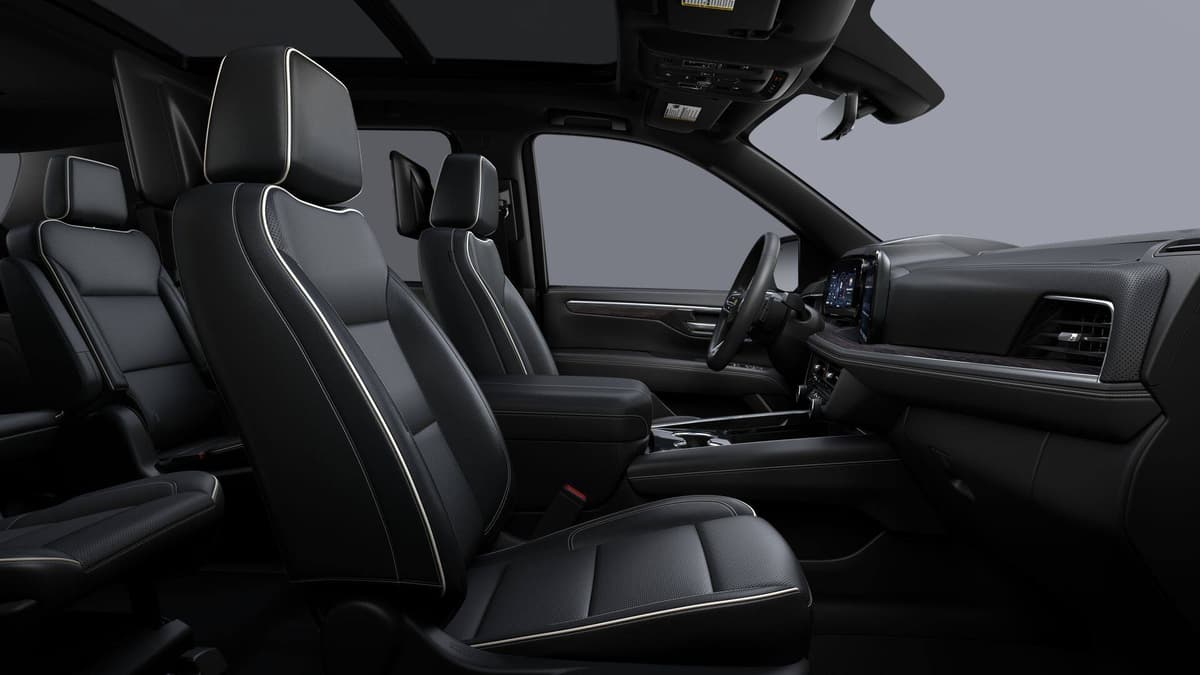 2026 Chevrolet Suburban - Image 30