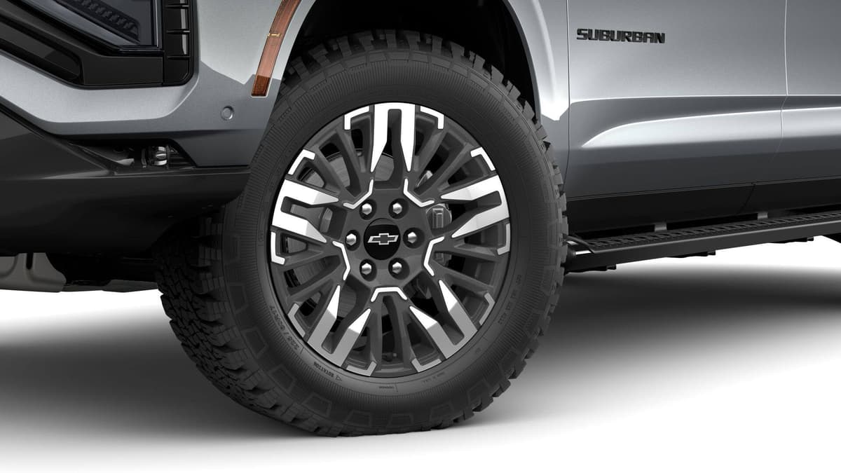 2026 Chevrolet Suburban - Image 6