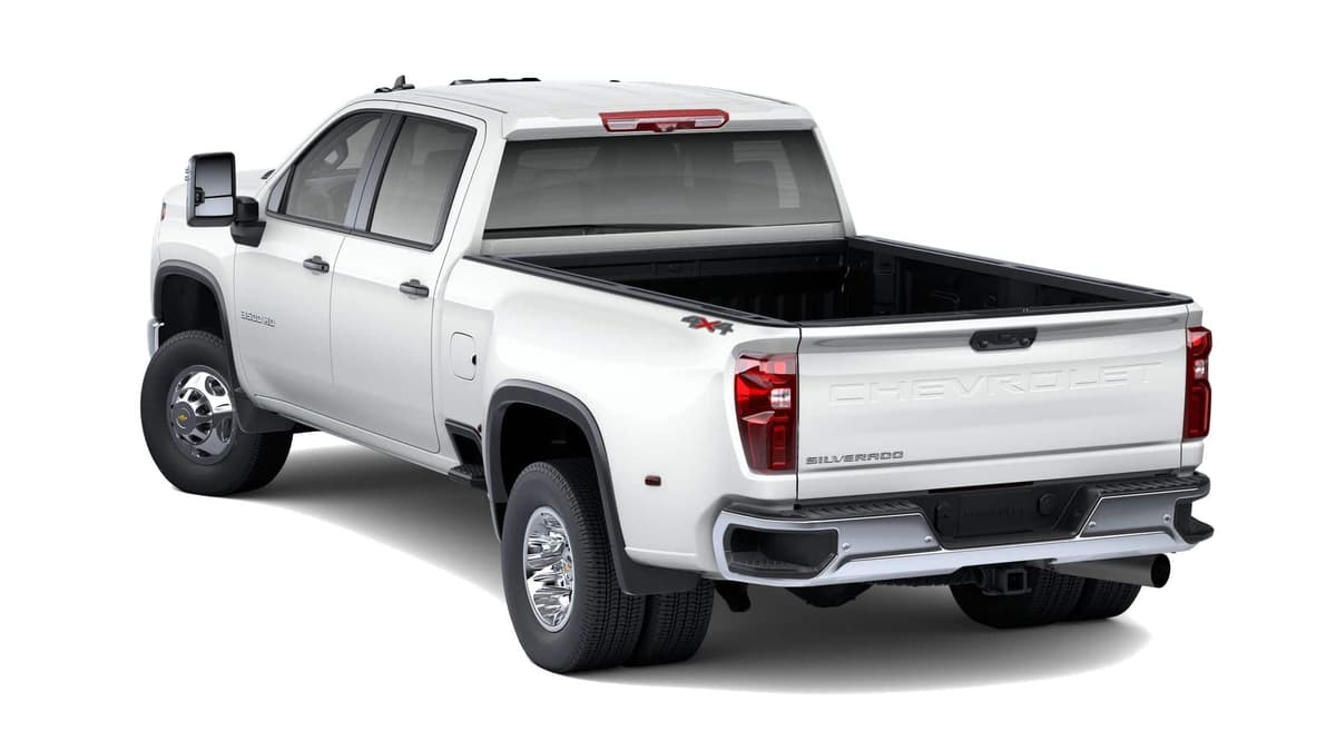 2026 Chevrolet Silverado 3500 HD - Image 3