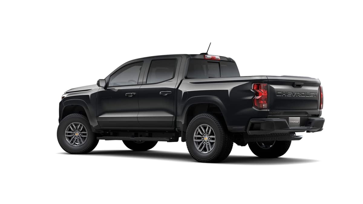 2026 Chevrolet Colorado - Image 3