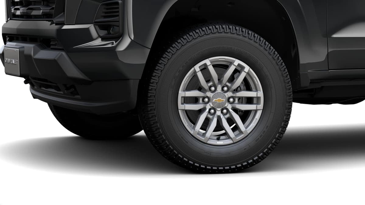 2025 Chevrolet Colorado - Image 29