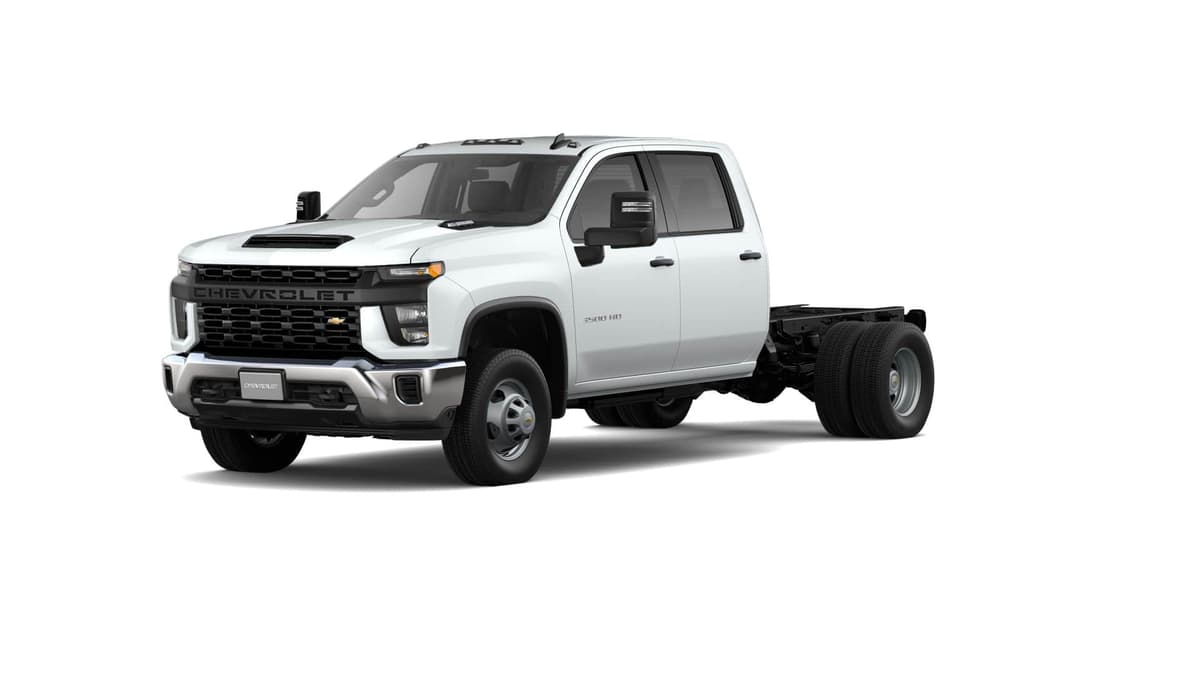 2026 Chevrolet Silverado 3500 HD Chassis Cab - Image 30