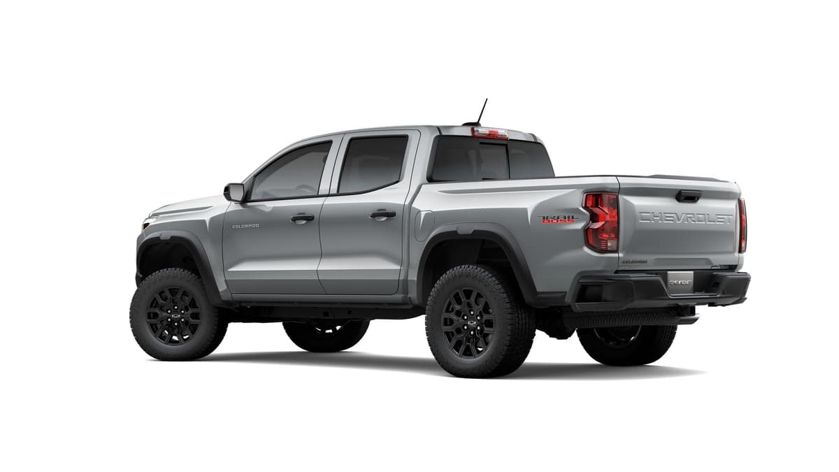 2026 Chevrolet Colorado - Image 2