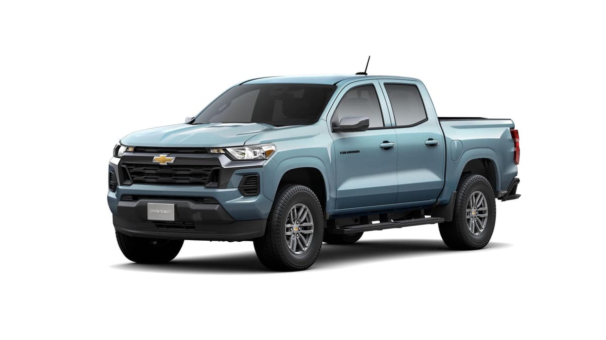 2026 Chevrolet Colorado - Image 2