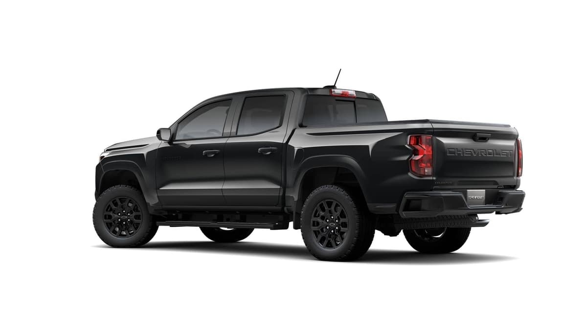 2026 Chevrolet Colorado - Image 3