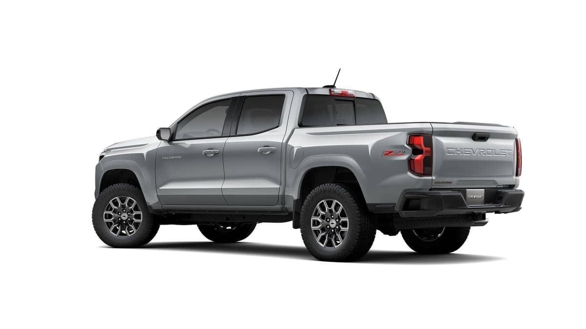 2026 Chevrolet Colorado - Image 3