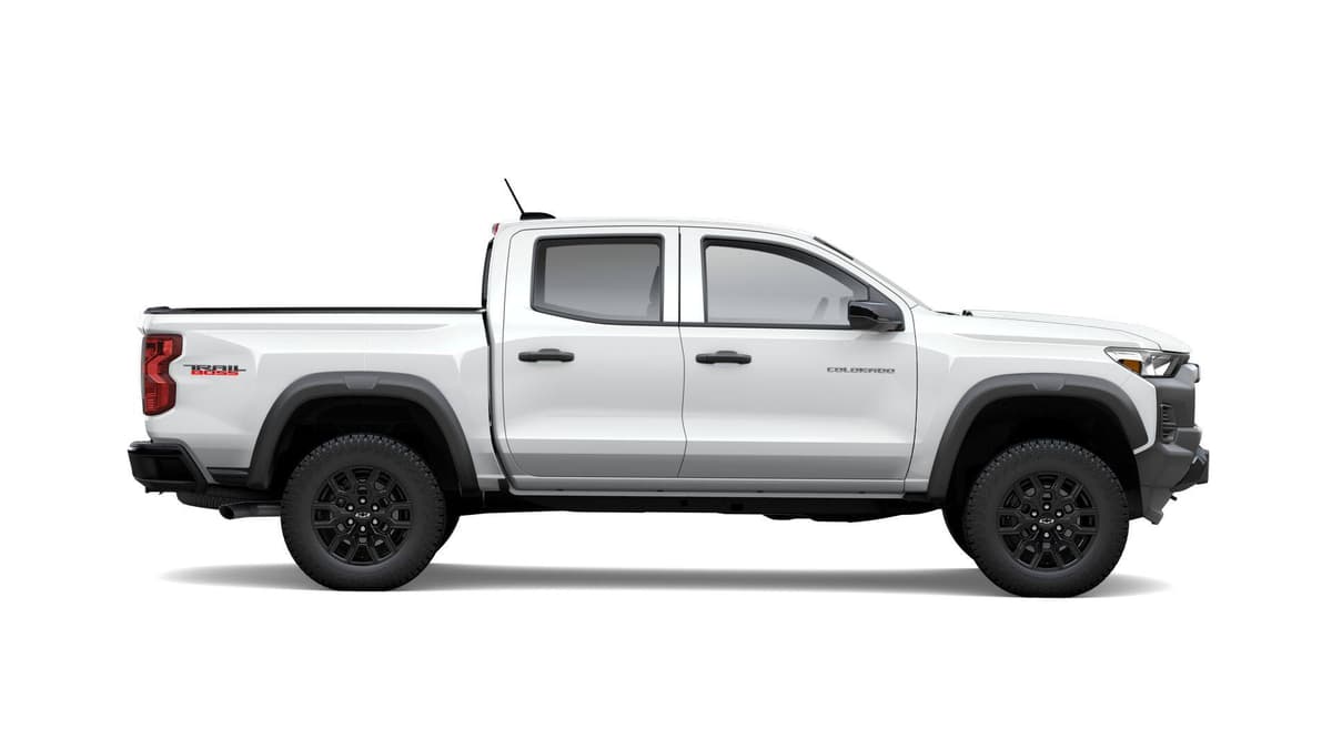 2026 Chevrolet Colorado - Image 6