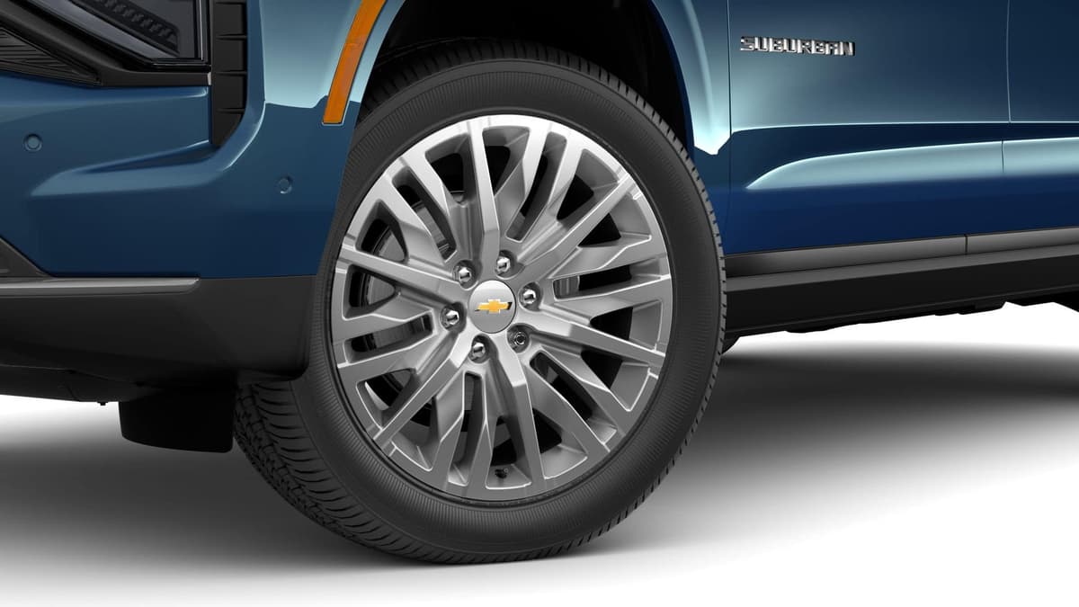 2026 Chevrolet Suburban - Image 6