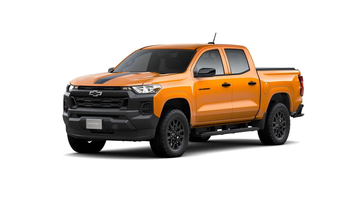 2026 Chevrolet Colorado - Image 2