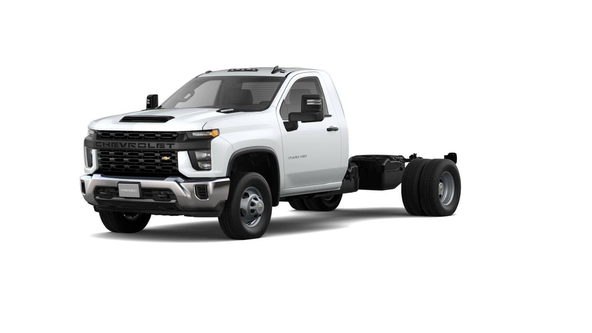 2024 Chevrolet Silverado 3500 HD Chassis Cab - Image 25