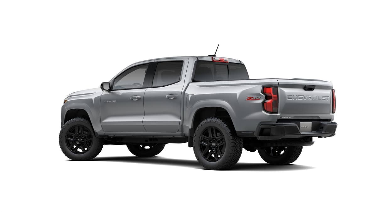 2025 Chevrolet Colorado - Image 27