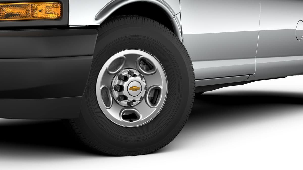 2025 Chevrolet Express Cargo - Image 29