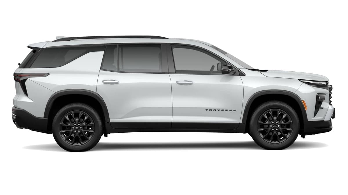 2026 Chevrolet Traverse - Image 3