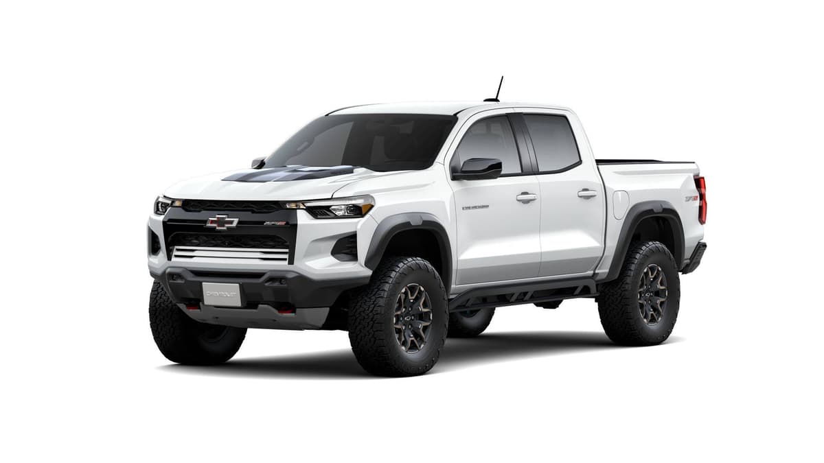 2026 Chevrolet Colorado - Image 3