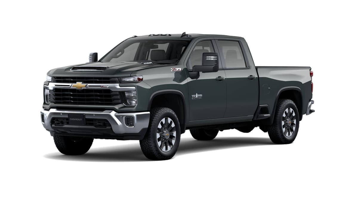 2026 Chevrolet Silverado 2500 HD - Image 3