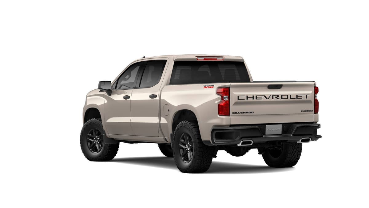 2026 Chevrolet Silverado 1500 - Image 2