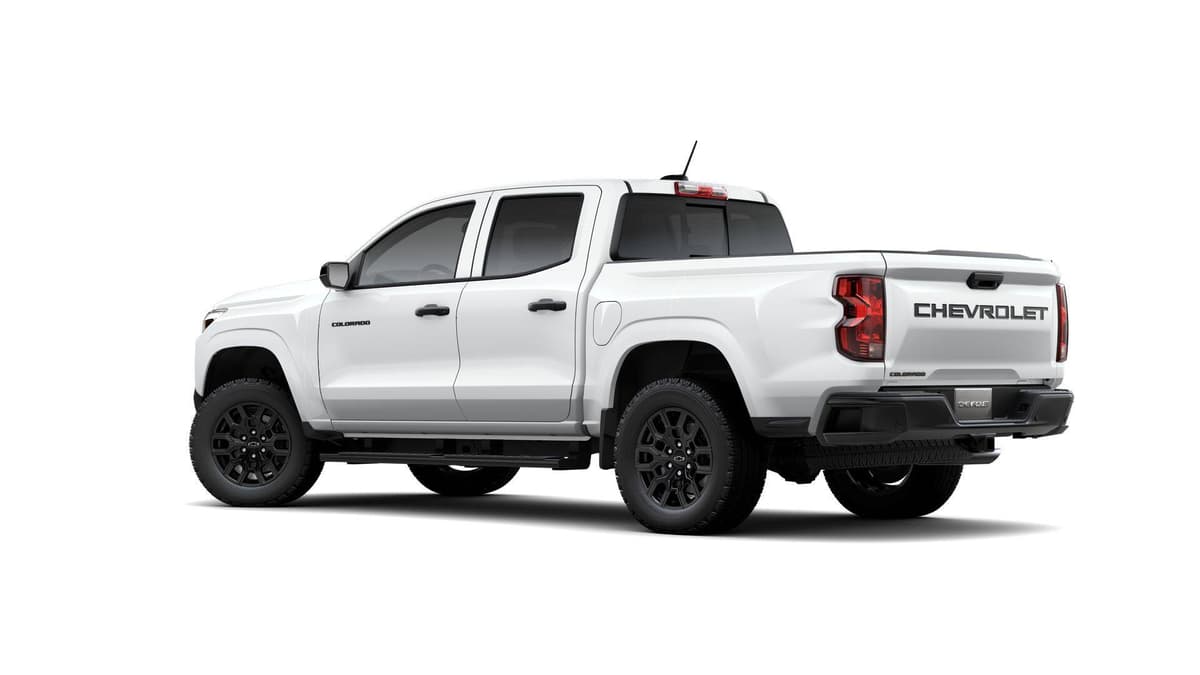 2026 Chevrolet Colorado - Image 2