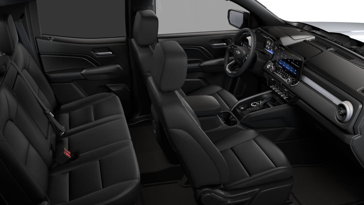 2025 Chevrolet Colorado - Image 31