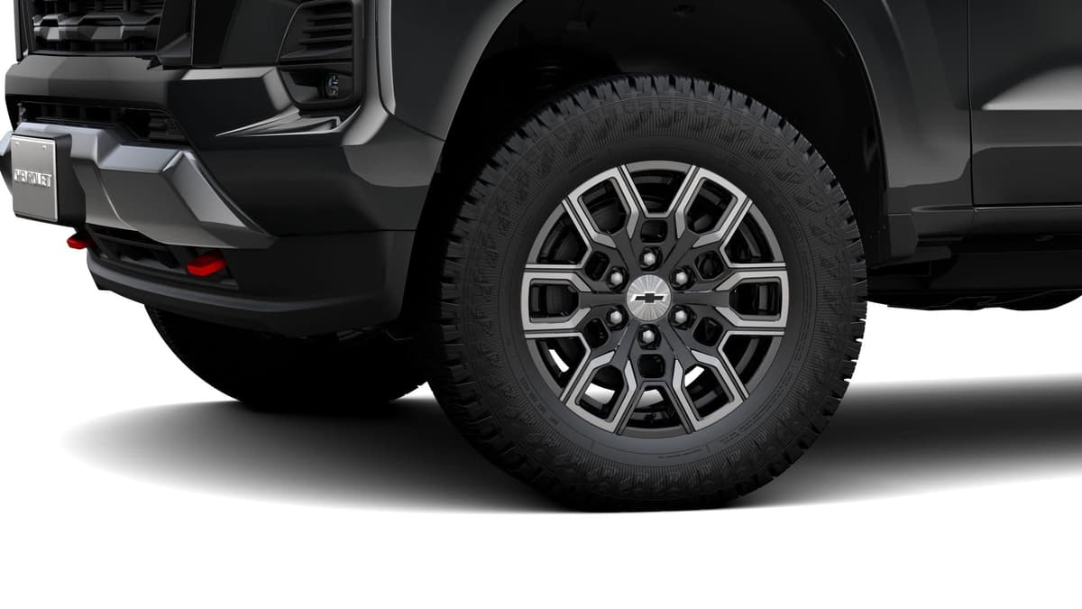 2026 Chevrolet Colorado - Image 3