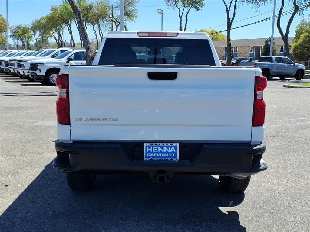 2026 Chevrolet Silverado 1500 - Image 7