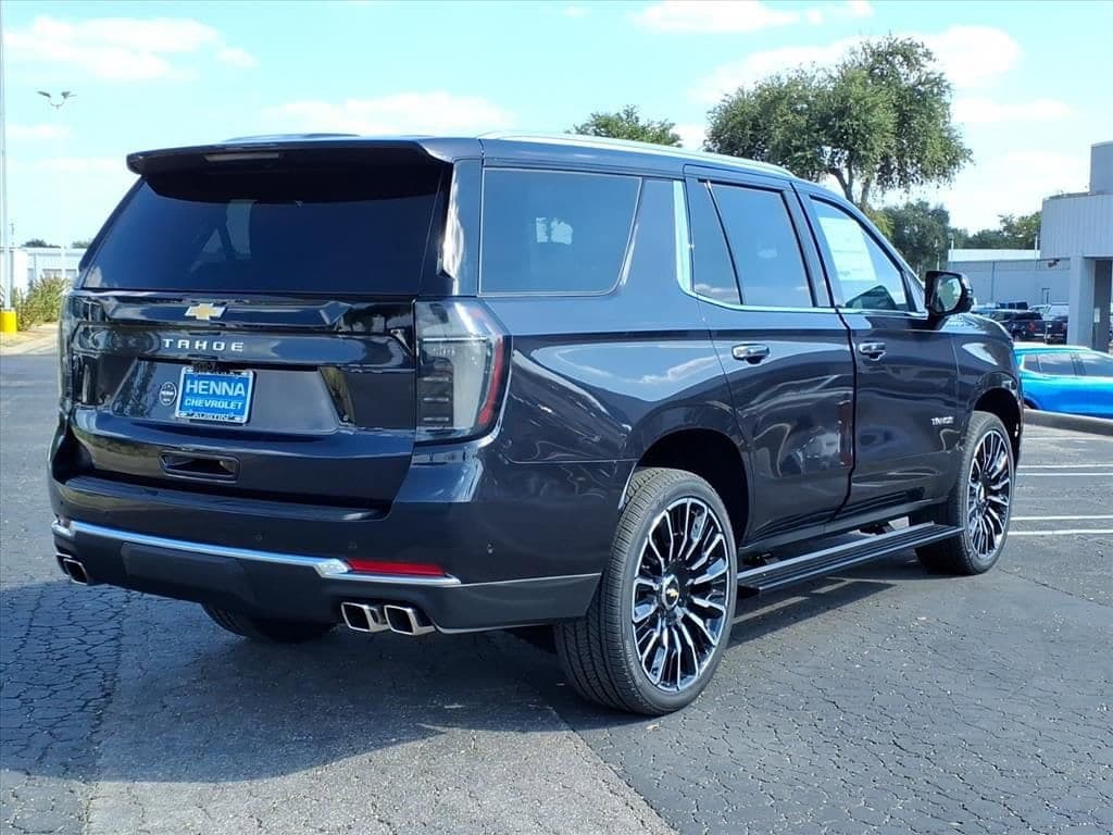 2026 Chevrolet Tahoe - Image 4