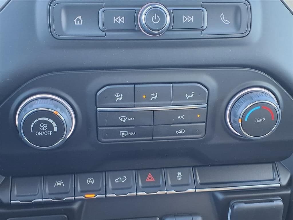 2026 Chevrolet Silverado 1500 - Image 15