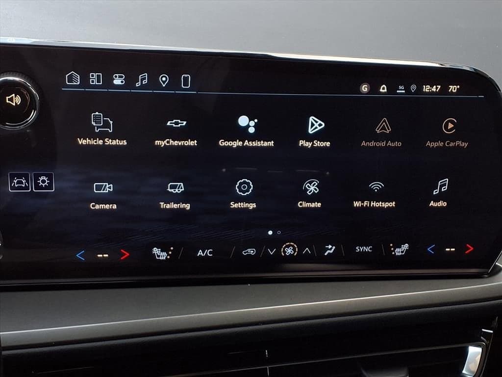 2026 Chevrolet Traverse - Image 15